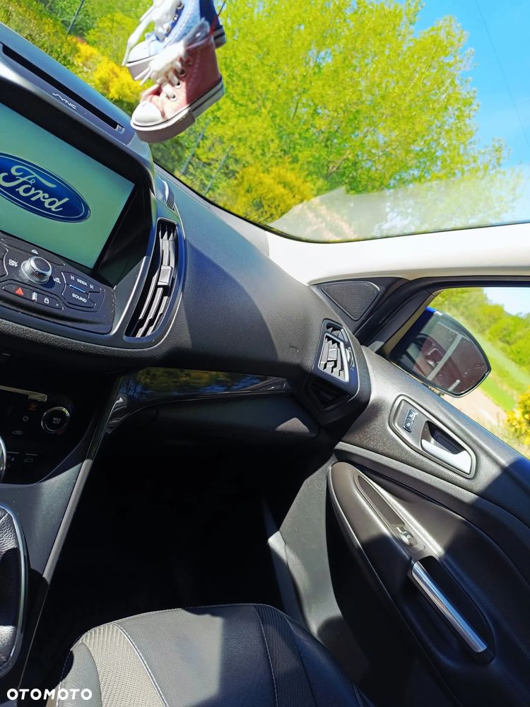 Ford Kuga 2.0 TDCi AWD Titanium - 14