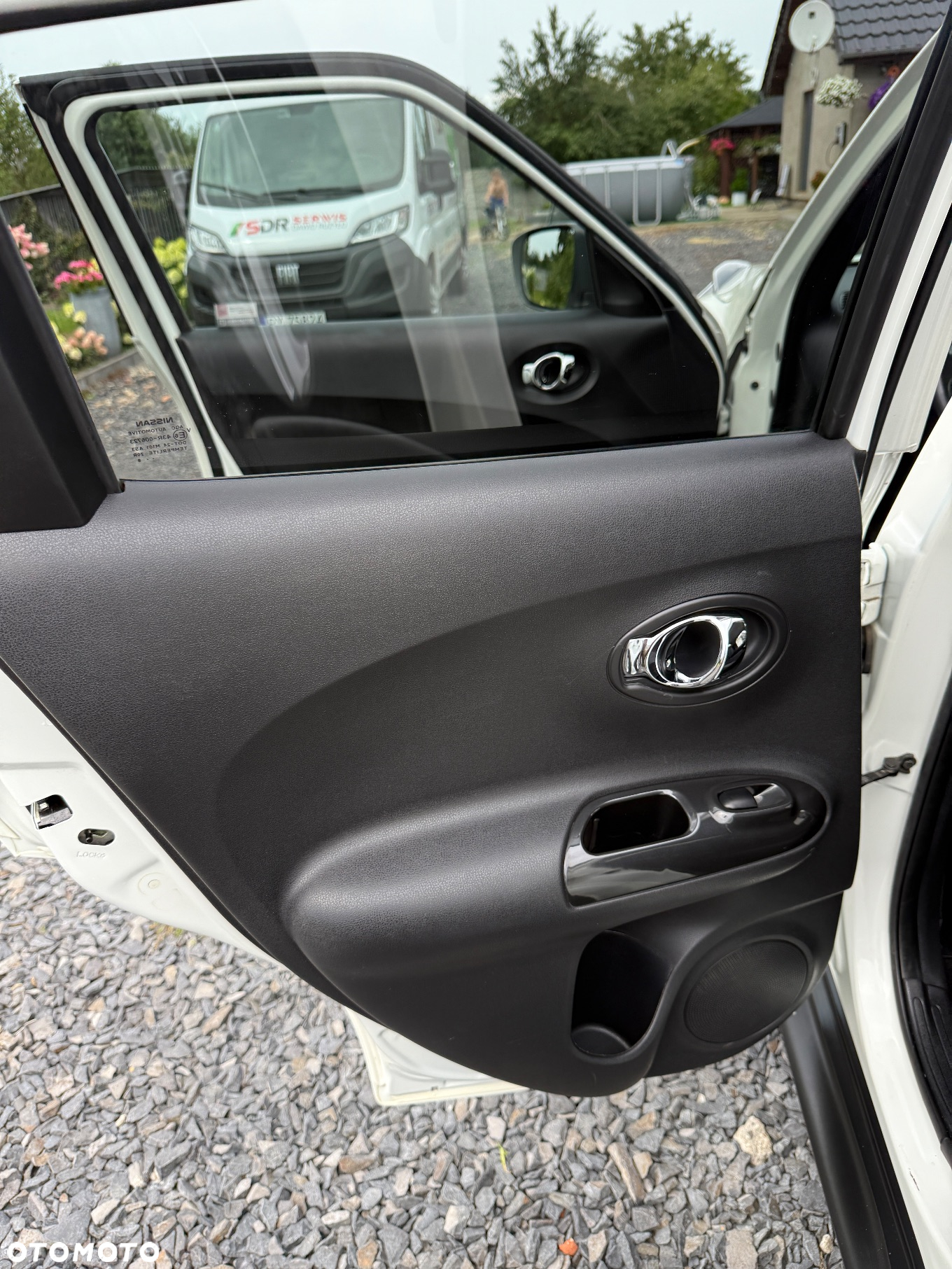 Nissan Juke 1.6 N-Connecta - 12