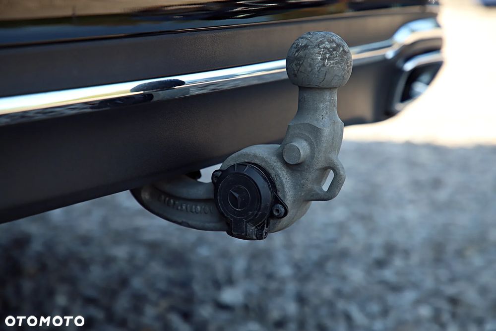 Mercedes-Benz Klasa E 220 d 4-Matic Avantgarde - 20