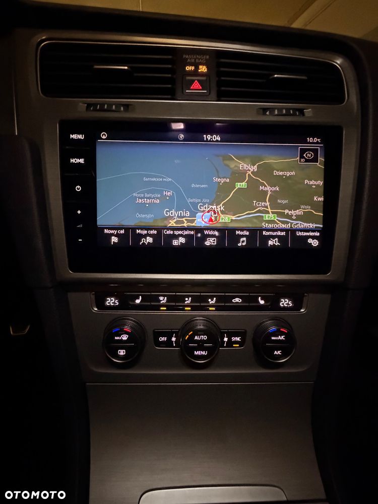 Volkswagen Golf - 31