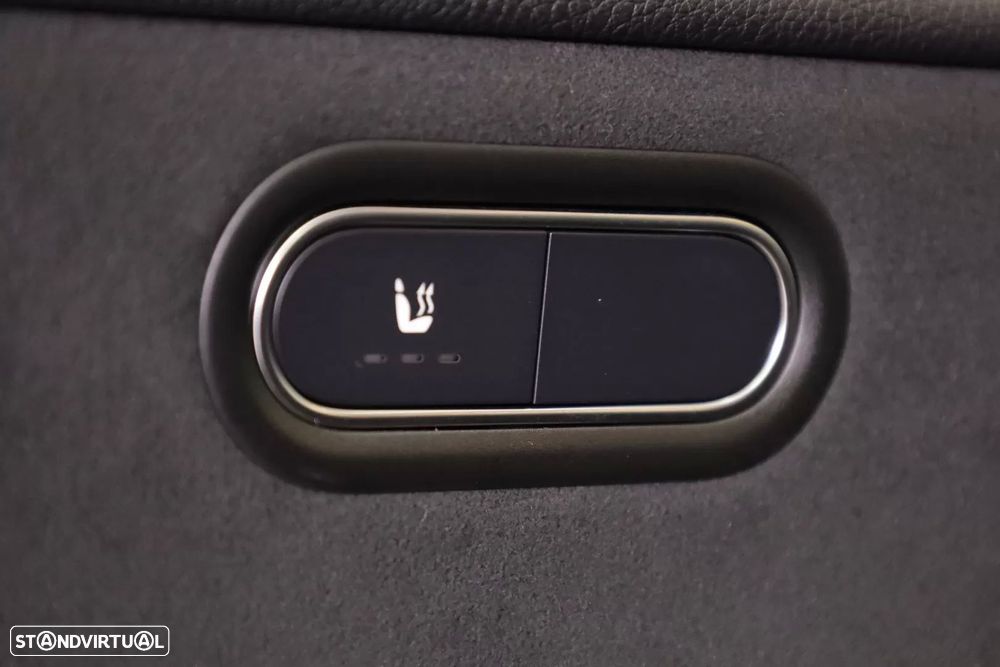 Mercedes-Benz A 180 Limousine d AMG Line Aut. - 27