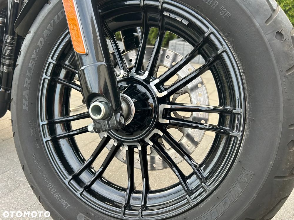 Harley-Davidson Sportster Forty-Eight - 13