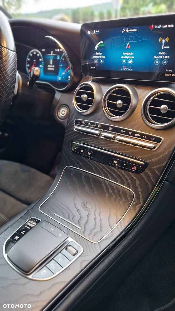 Mercedes-Benz GLC - 17
