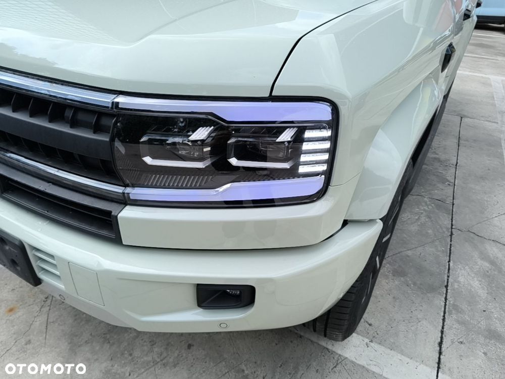BYD Leopard 5 - 8