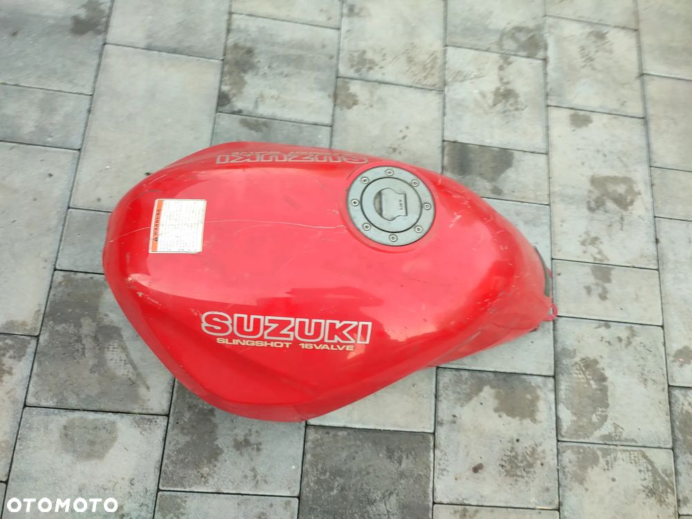 Bak, zbiornik paliwa Suzuki Bandit 400 - 9