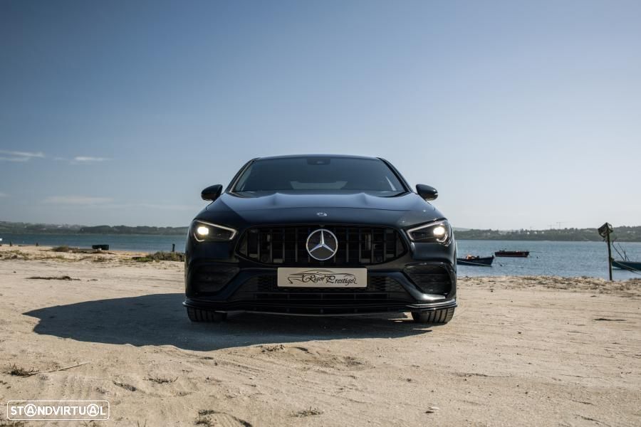 Mercedes-Benz CLA 35 AMG - 8