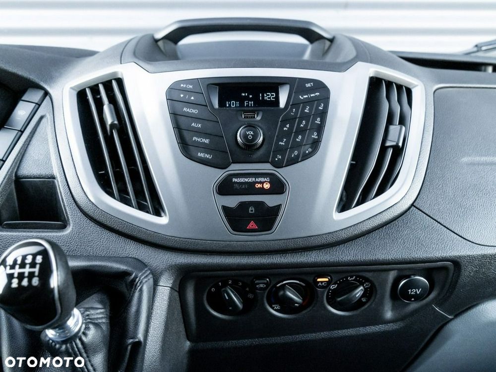 Ford Transit - 18