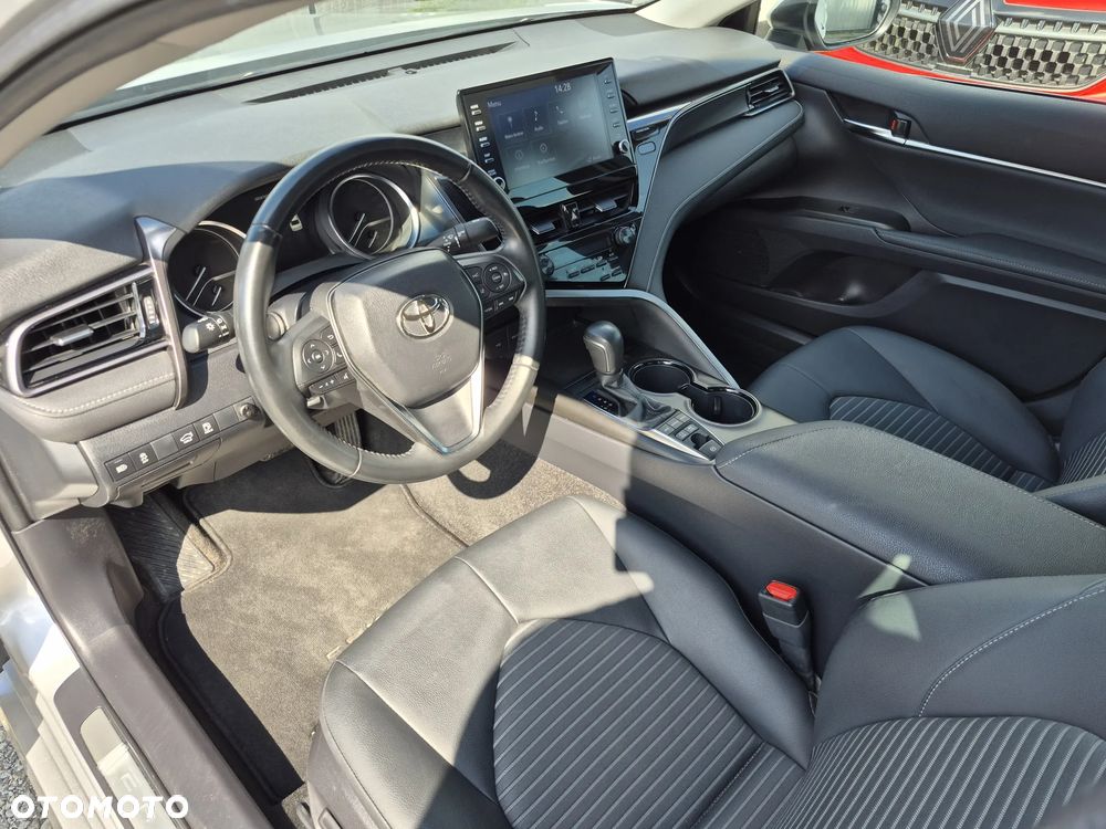 Toyota Camry 2.5 Hybrid Prestige CVT - 15