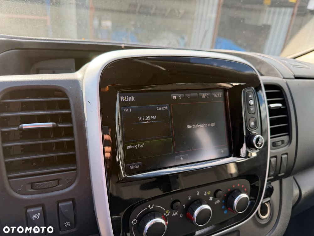Trafic III Vivaro B 2,0 DCI 19-23 radio z nawigacją i kodem - 2