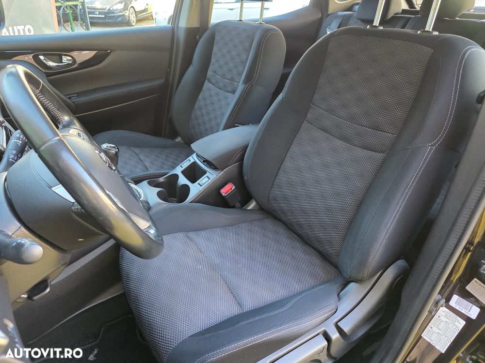 Nissan Qashqai 1.2 DIG-T ACENTA - 9