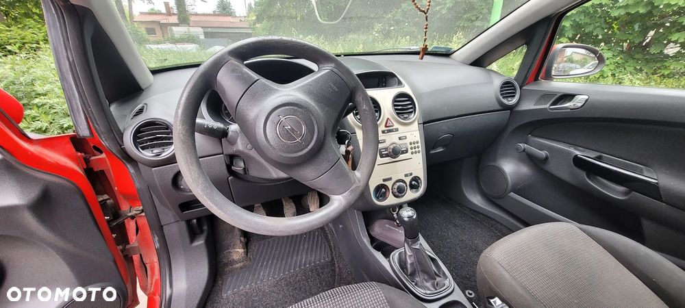 Opel Corsa 1.2 16V Essentia - 5