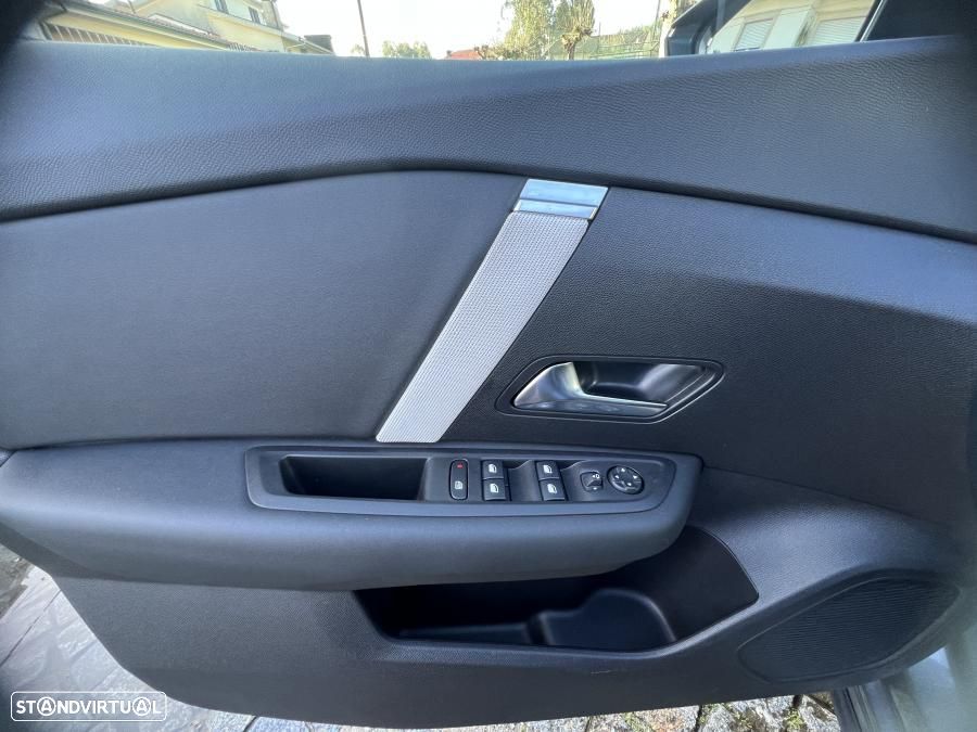 Citroën e-C4 54 kWh Max - 16