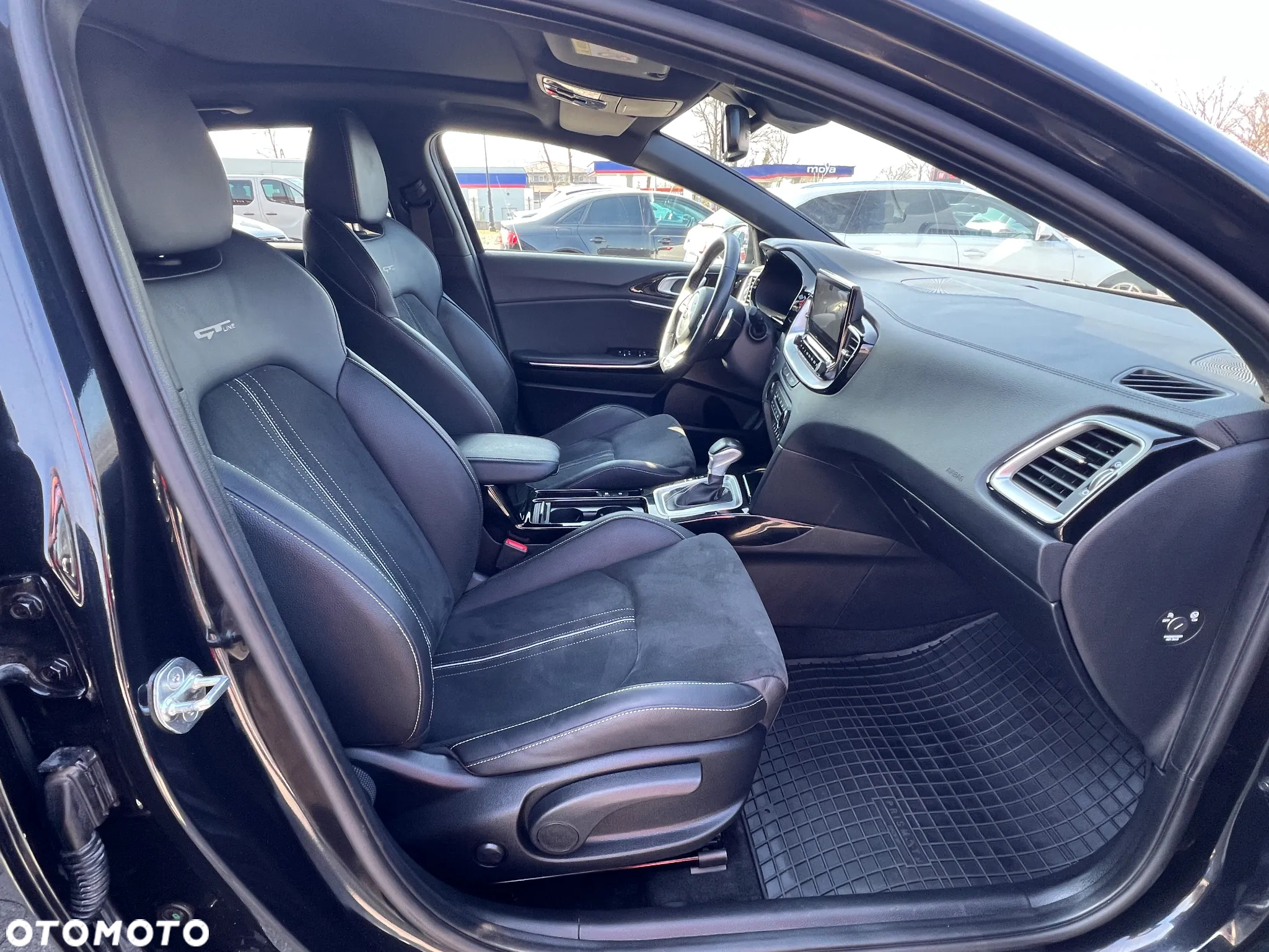 Kia ProCeed 1.5 T-GDI DCT7 OPF GT LINE - 22