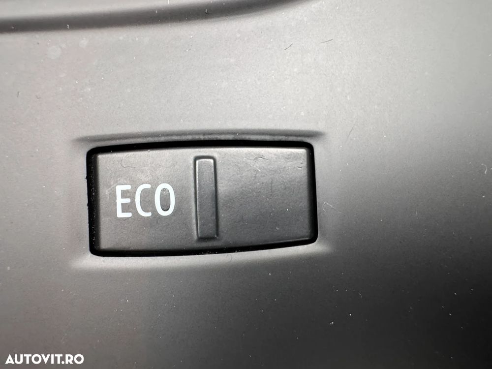 Renault Megane BLUE dCi 115 TECHNO - 40