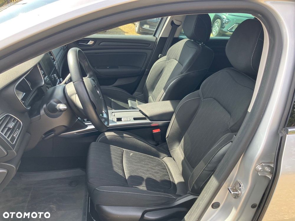 Renault Megane 1.5 Blue dCi Limited - 19