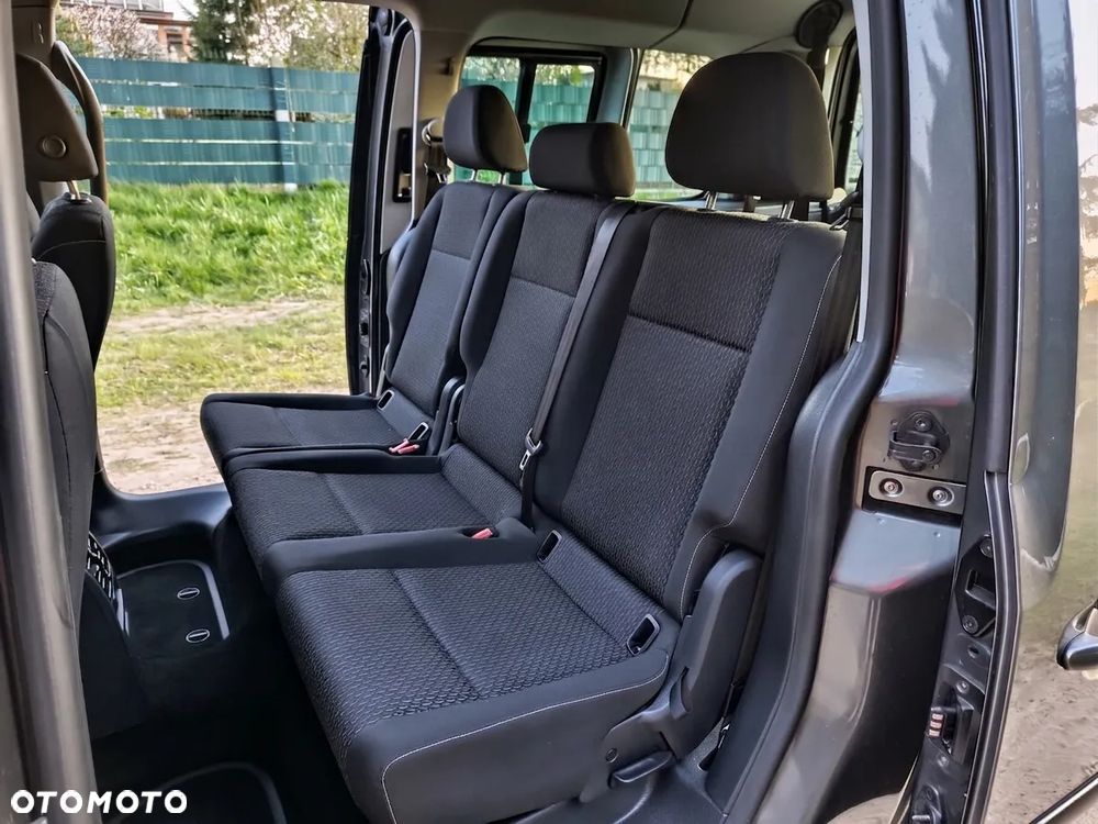 Volkswagen Caddy Maxi 2.0 TDI Comfortline - 23