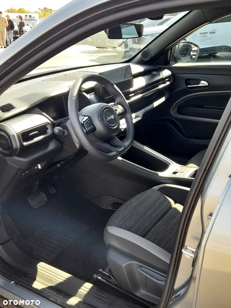 Jeep Avenger - 9