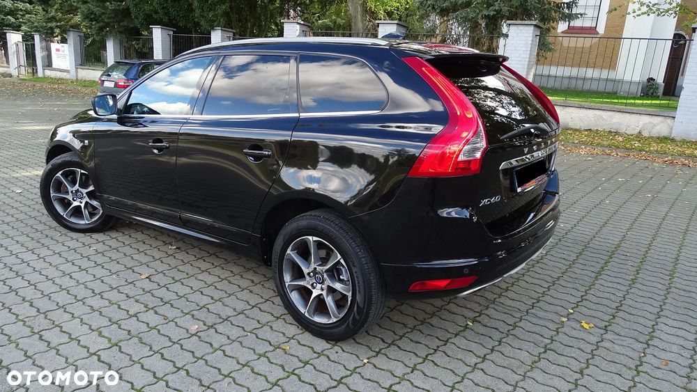 Volvo XC 60 D3 Drive-E Ocean Race - 4