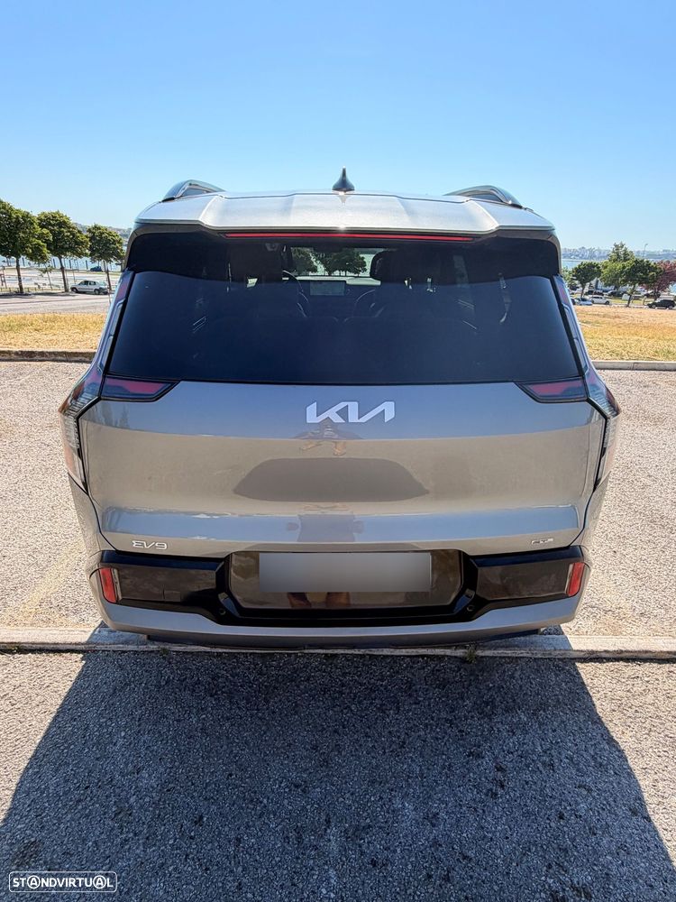 Kia EV9 98.8 kWh GT-Line AWD - 3
