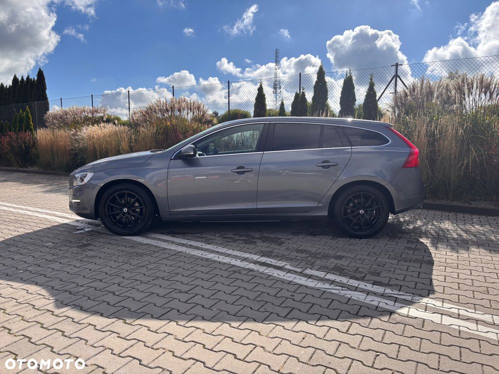 Volvo V60 2016 photo 3