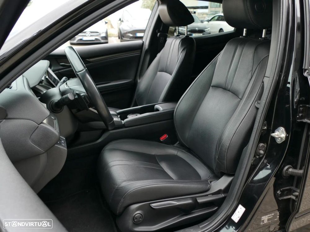 Honda Civic 1.6 i-DTEC Executive Premium 9AT - 29