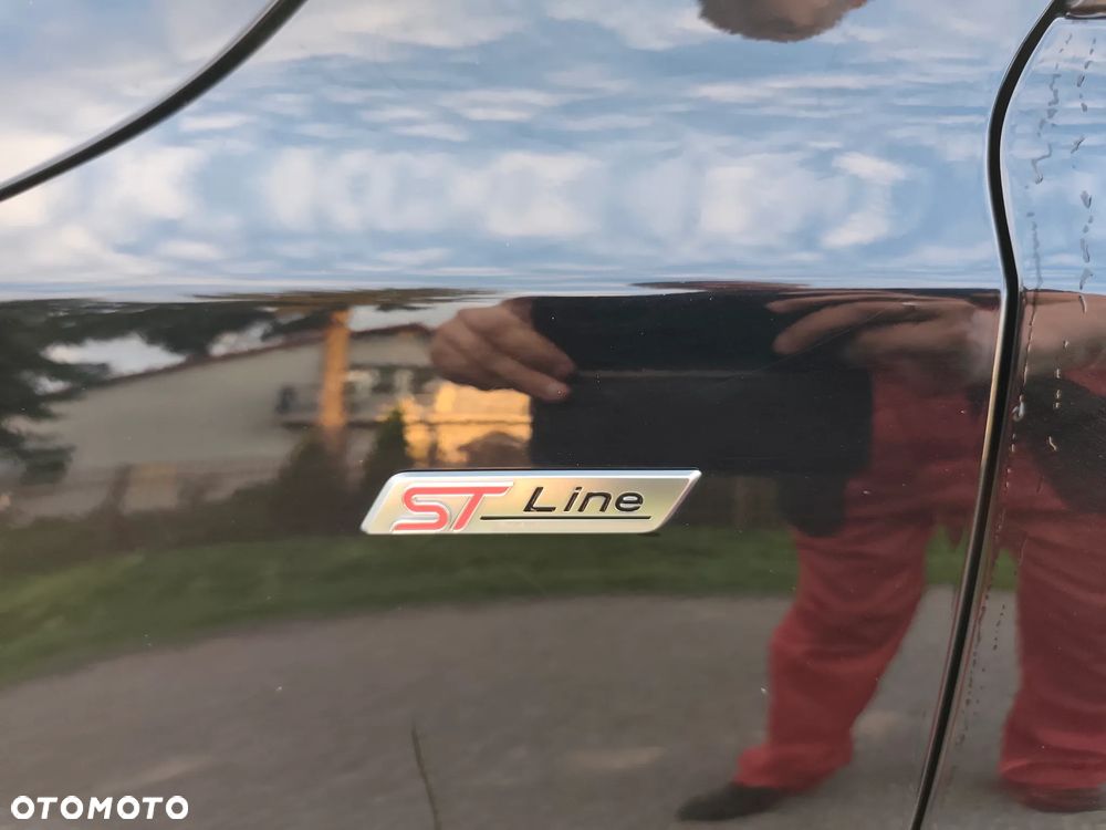 Ford Focus 1.5 EcoBlue ST-Line - 12