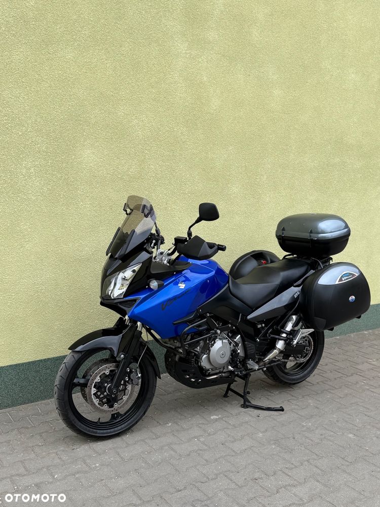 Suzuki DL - 27