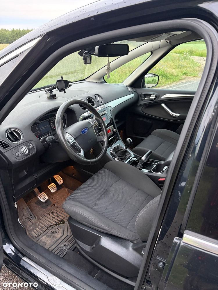 Ford S-Max 2.0 TDCi DPF Titanium - 3