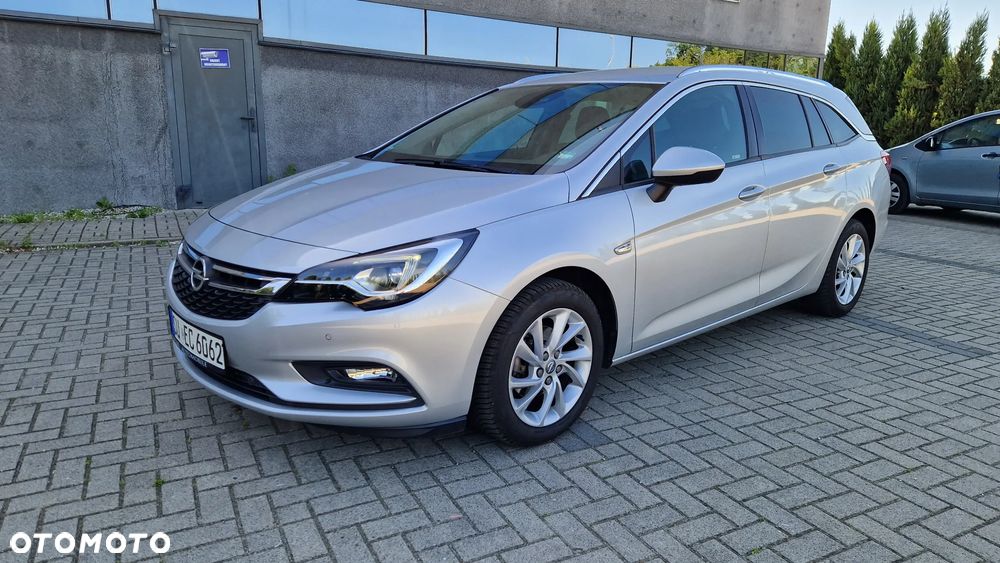 Opel Astra - 2