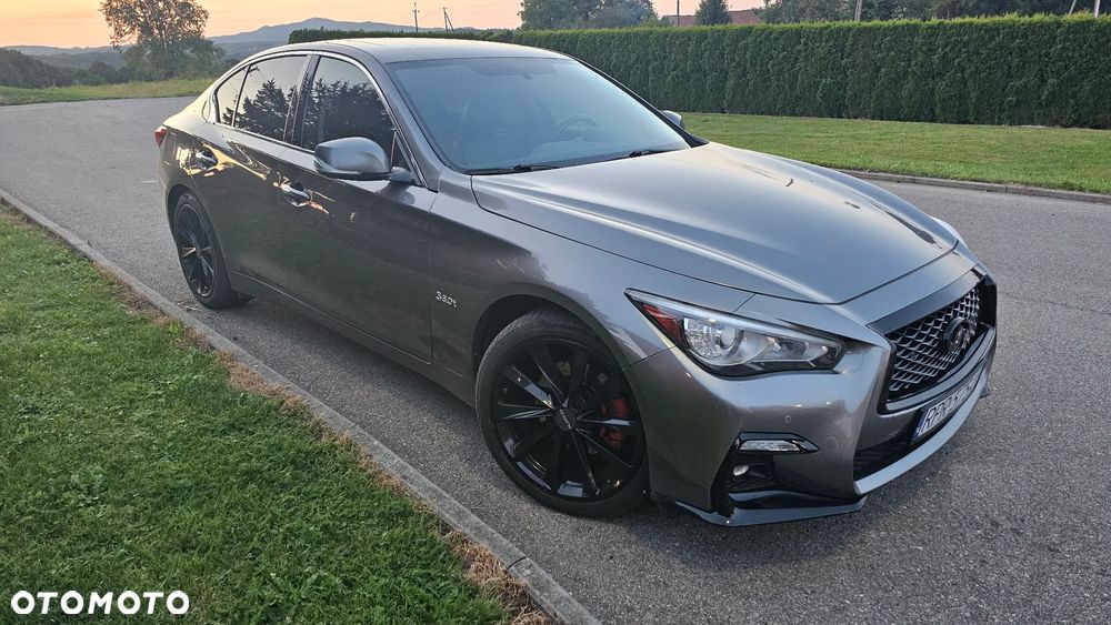 Infiniti Q50