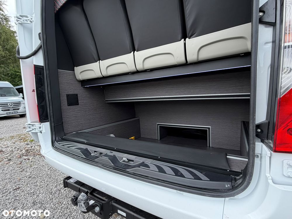 Mercedes-Benz Sprinter 519 - 8
