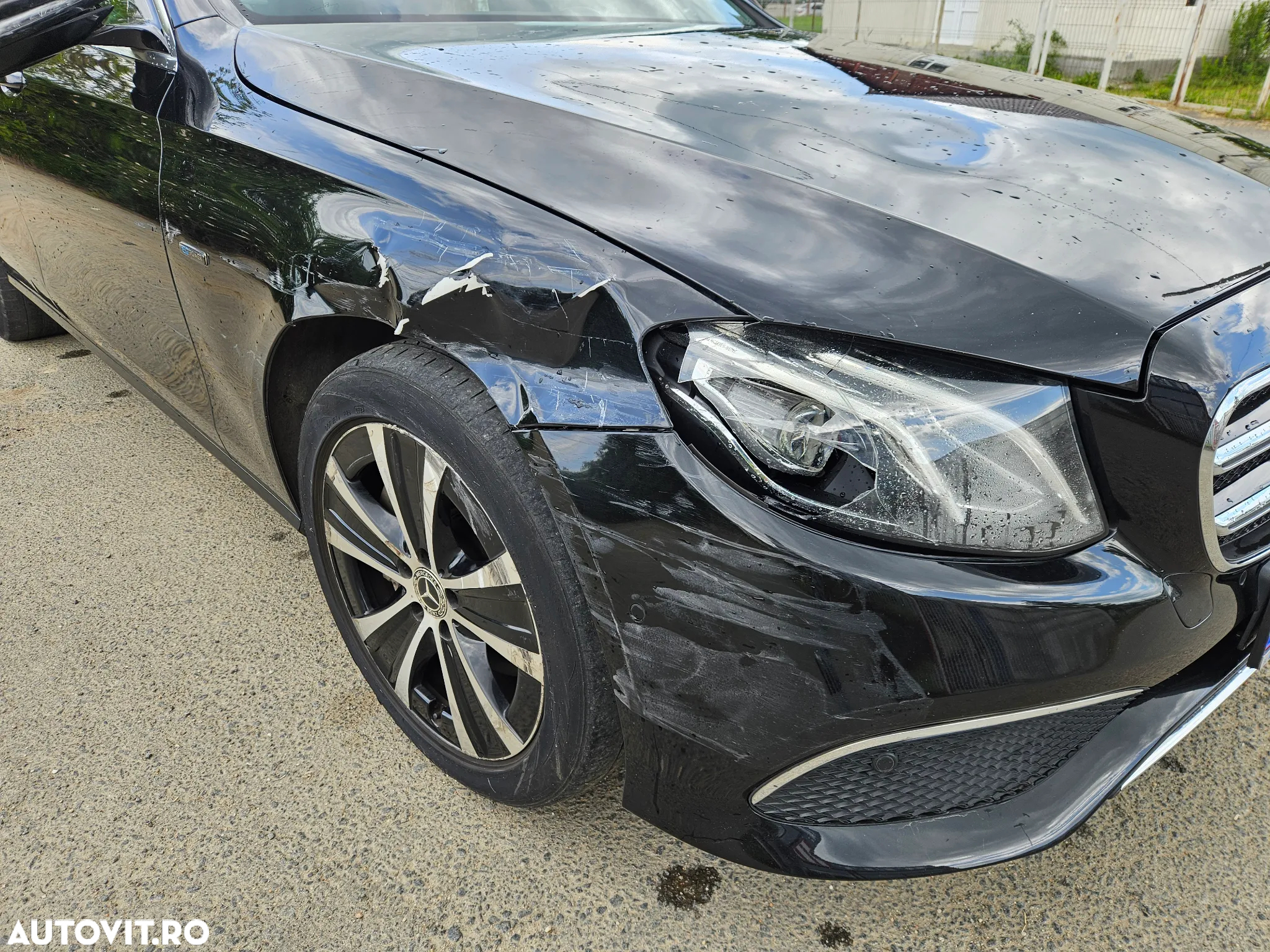 Mercedes-Benz E 300 de 9G-TRONIC - 3