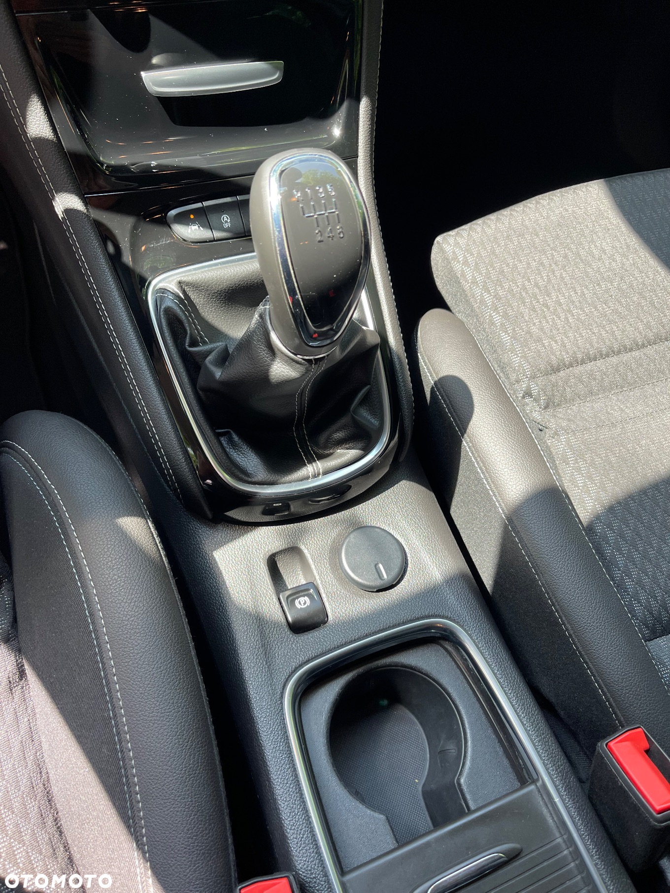 Opel Astra 1.4 Turbo Dynamic - 12