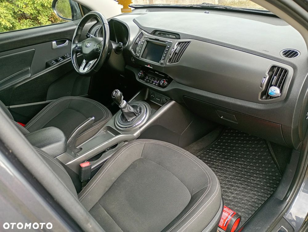 Kia Sportage 1.7 CRDI 2WD Attract - 9
