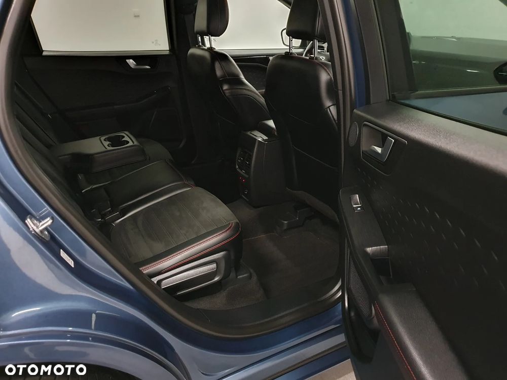 Ford Kuga 2.0 EcoBlue AWD ST-Line - 31