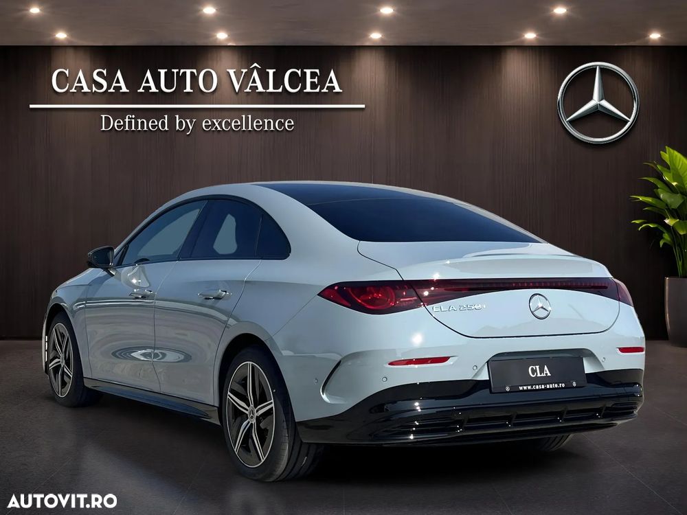 Mercedes-Benz CLA 250+ Coupe - 4