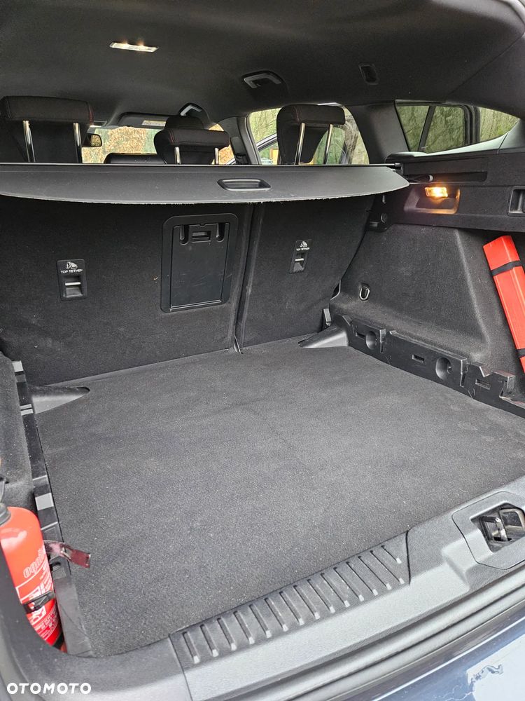 Ford Focus 1.5 EcoBoost ST-Line - 16