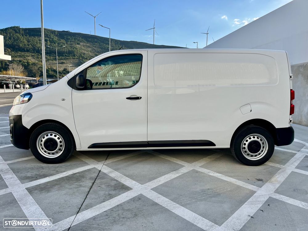 Opel Vivaro 2.0 - 8