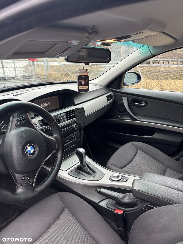 BMW 3 Series 2006 photo 3