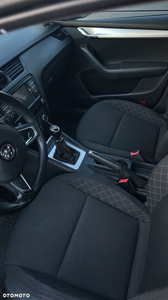 Skoda Octavia 1.6 TDI SCR Ambition - 11