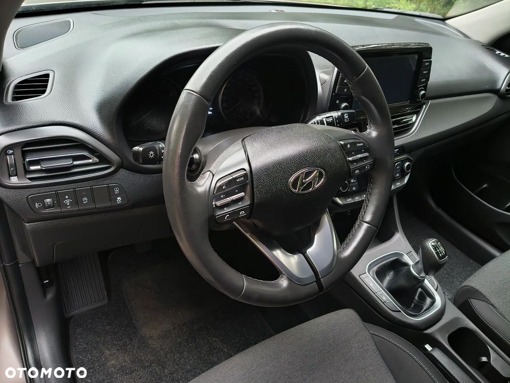 Hyundai i30 1.5 DPI Comfort - 17