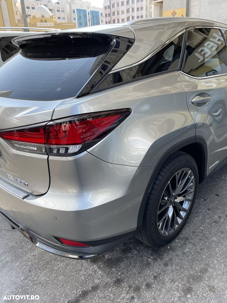 Lexus Seria RX - 12