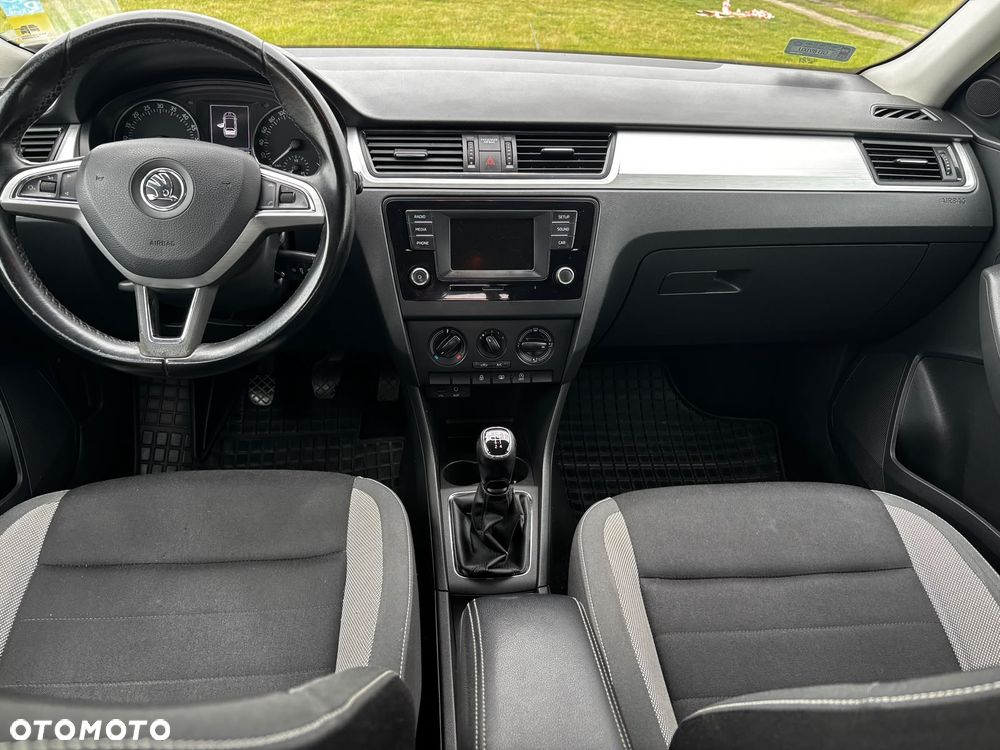 Skoda RAPID - 11