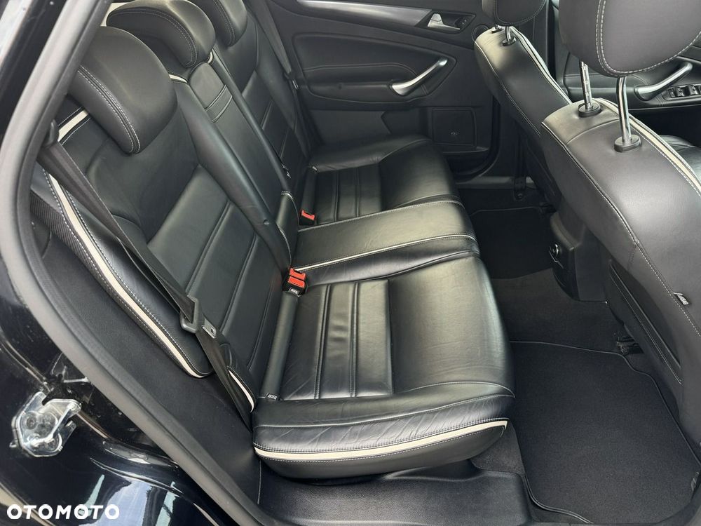 Ford Mondeo 2.0 TDCi Titanium X - 16