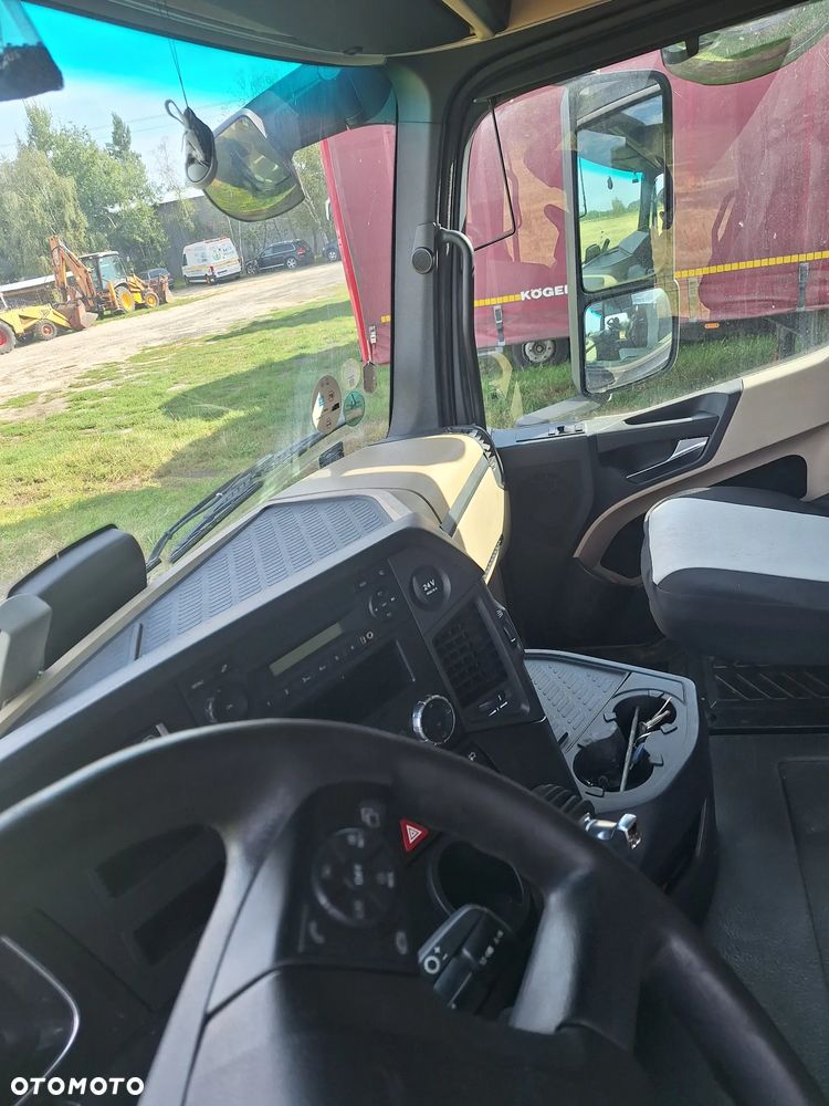 Mercedes Actros MP4 kabina slim - 6
