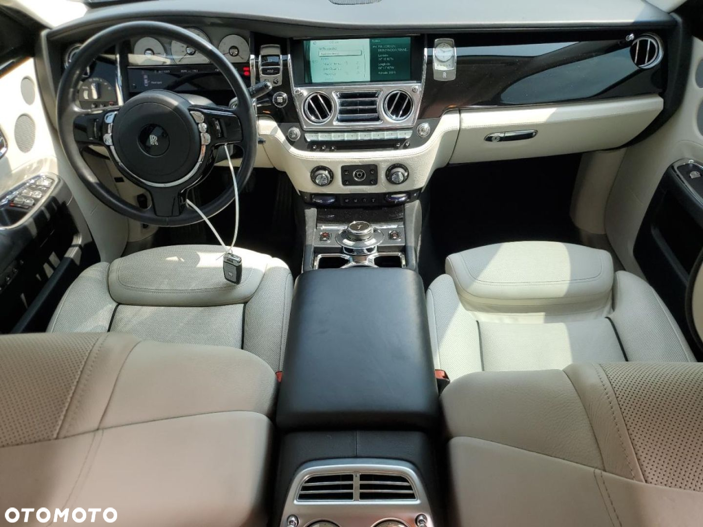 Rolls-Royce Ghost - 5