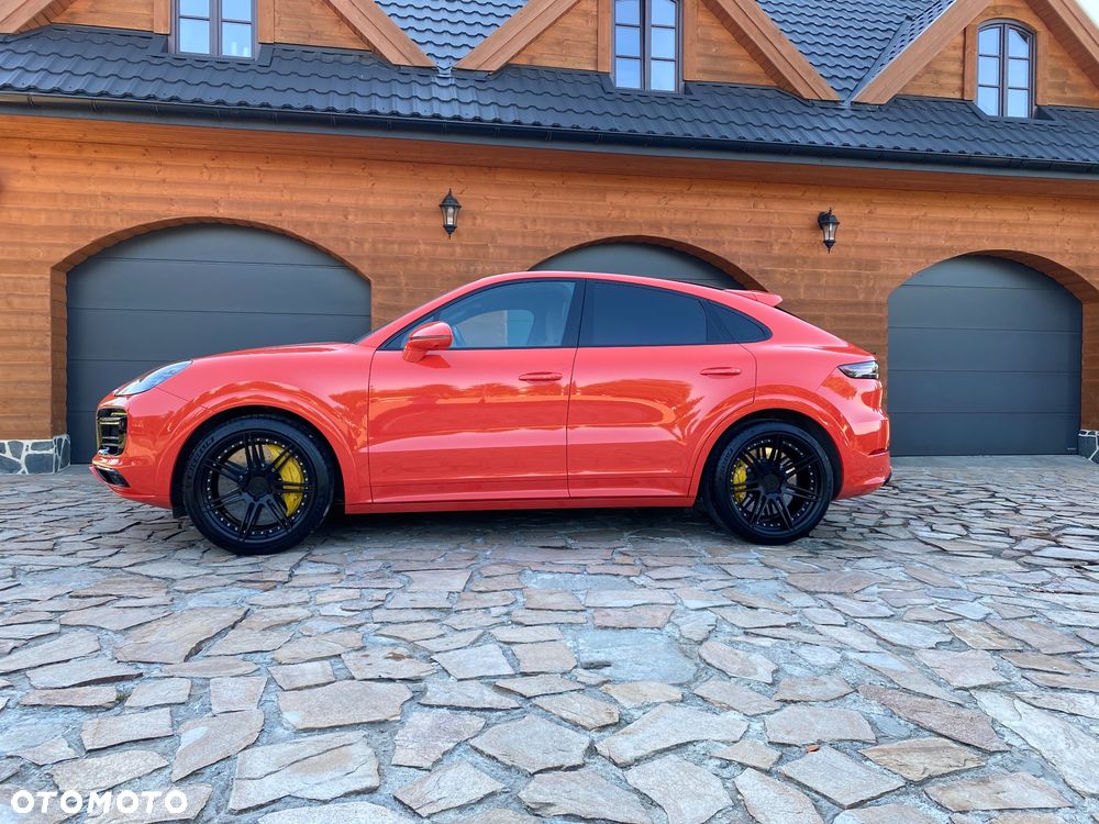 Porsche Cayenne - 6