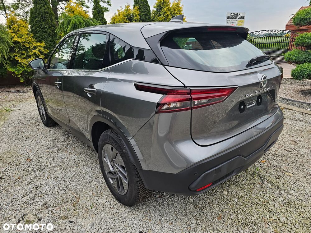 Nissan Qashqai 1.3 DIG-T AKARI - 11