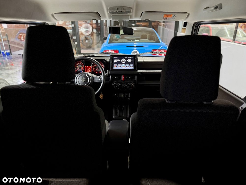 Suzuki Jimny - 37