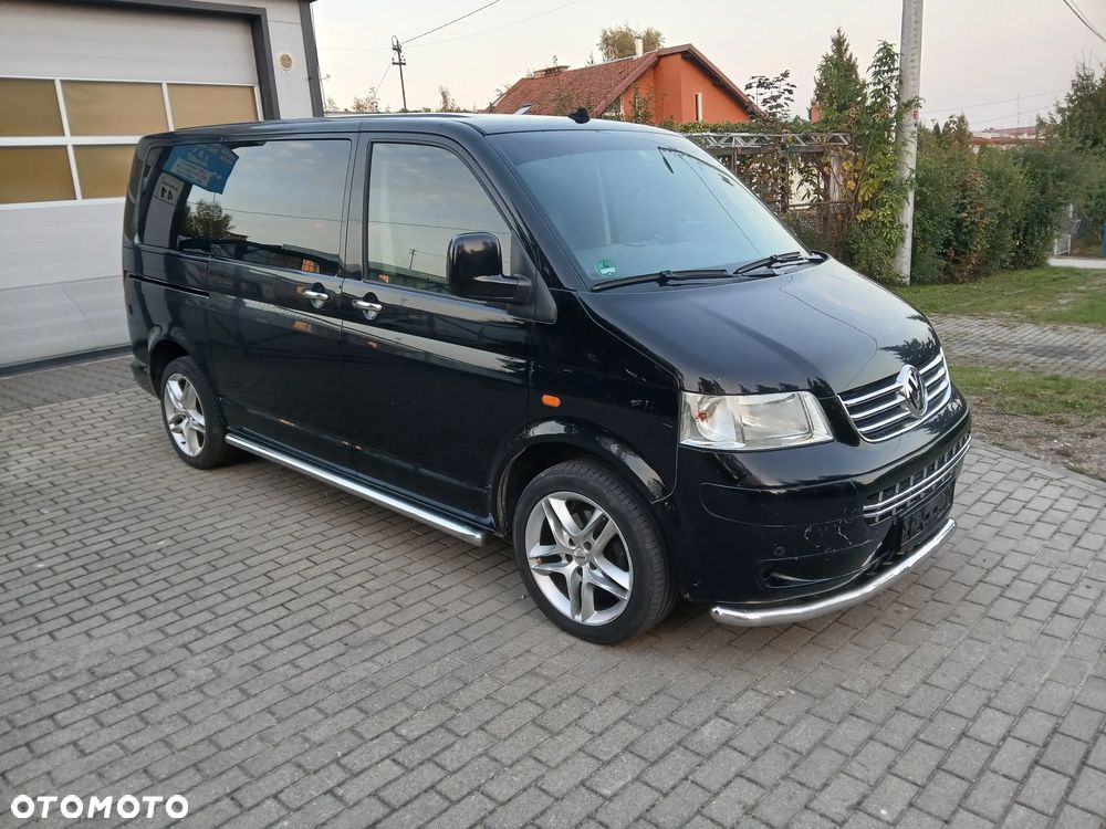 Volkswagen Multivan - 7